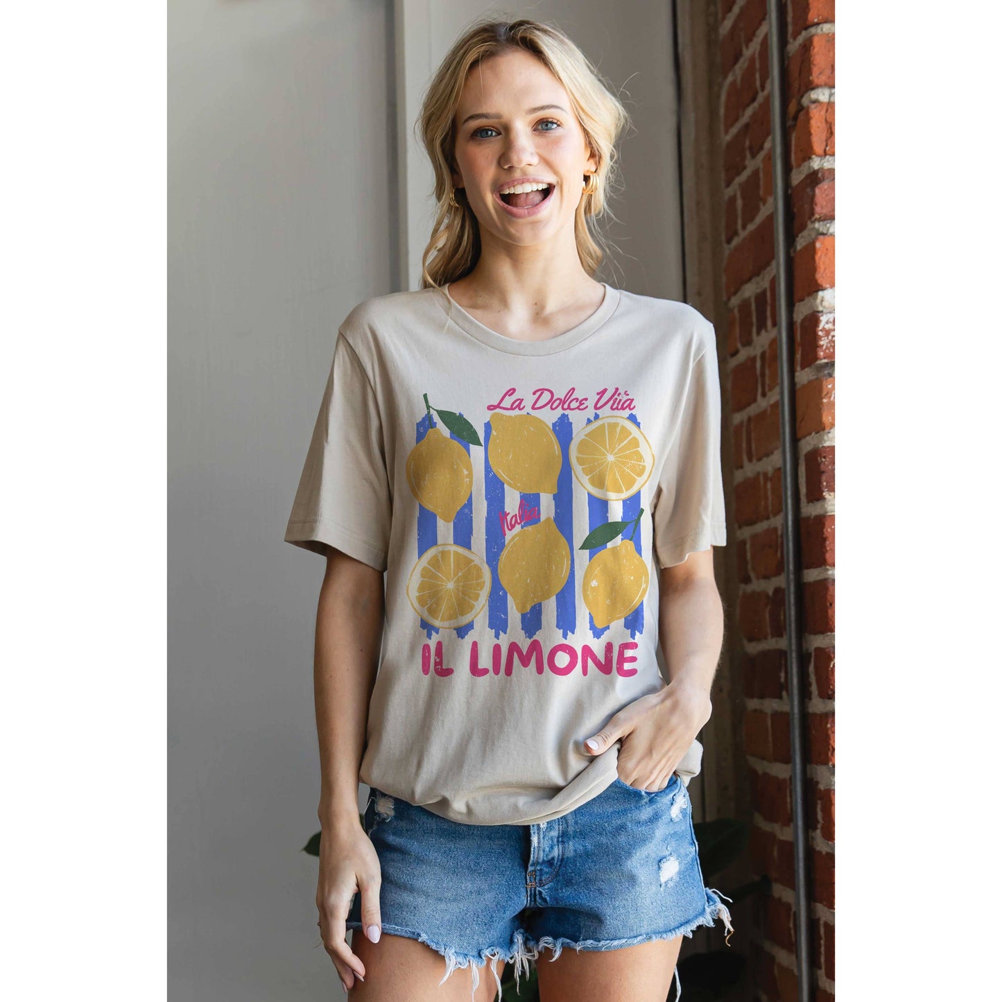 La Dolce Vita Graphic Tshirt