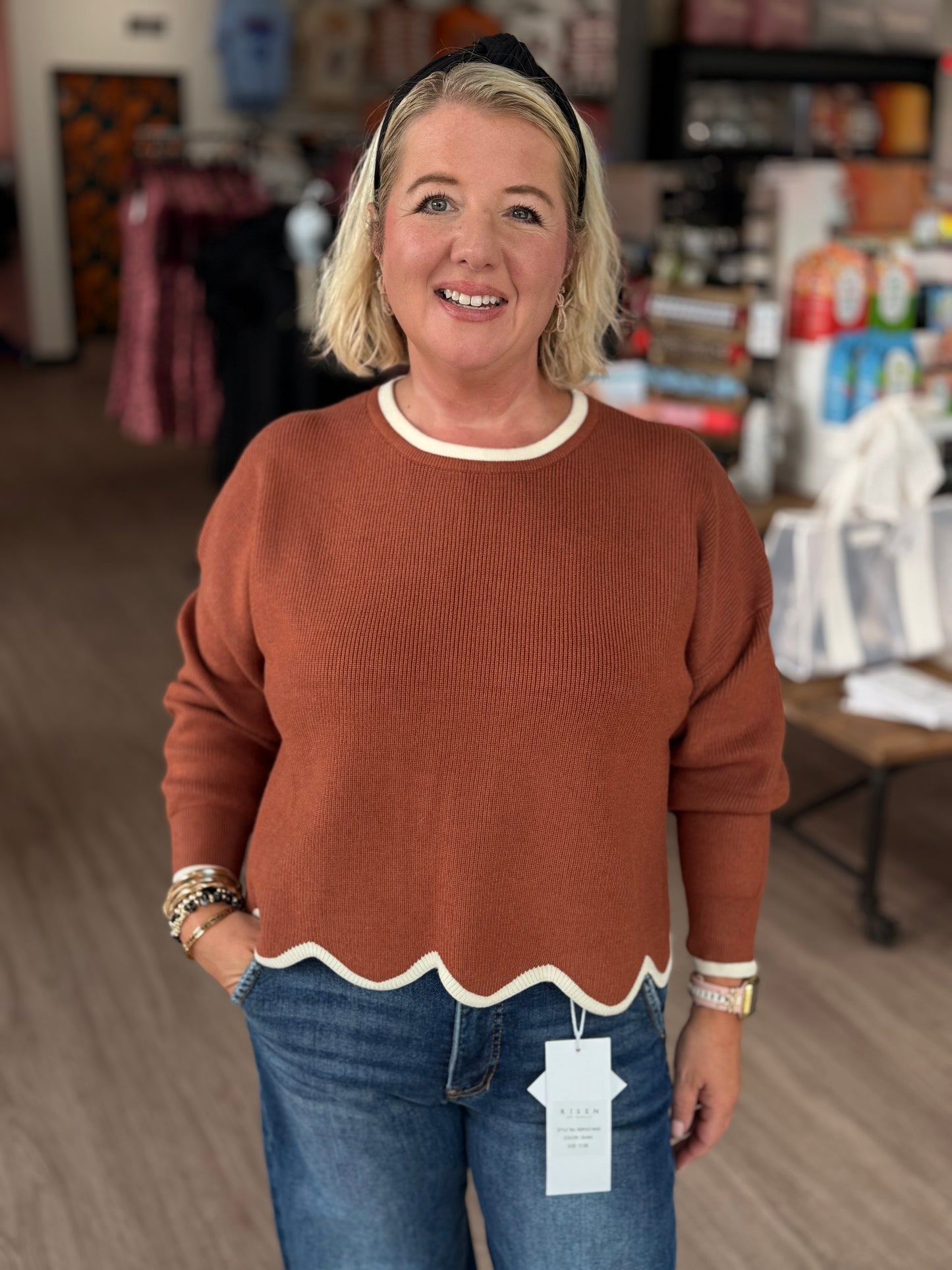 Cinnamon Cream Scallop Hem Top