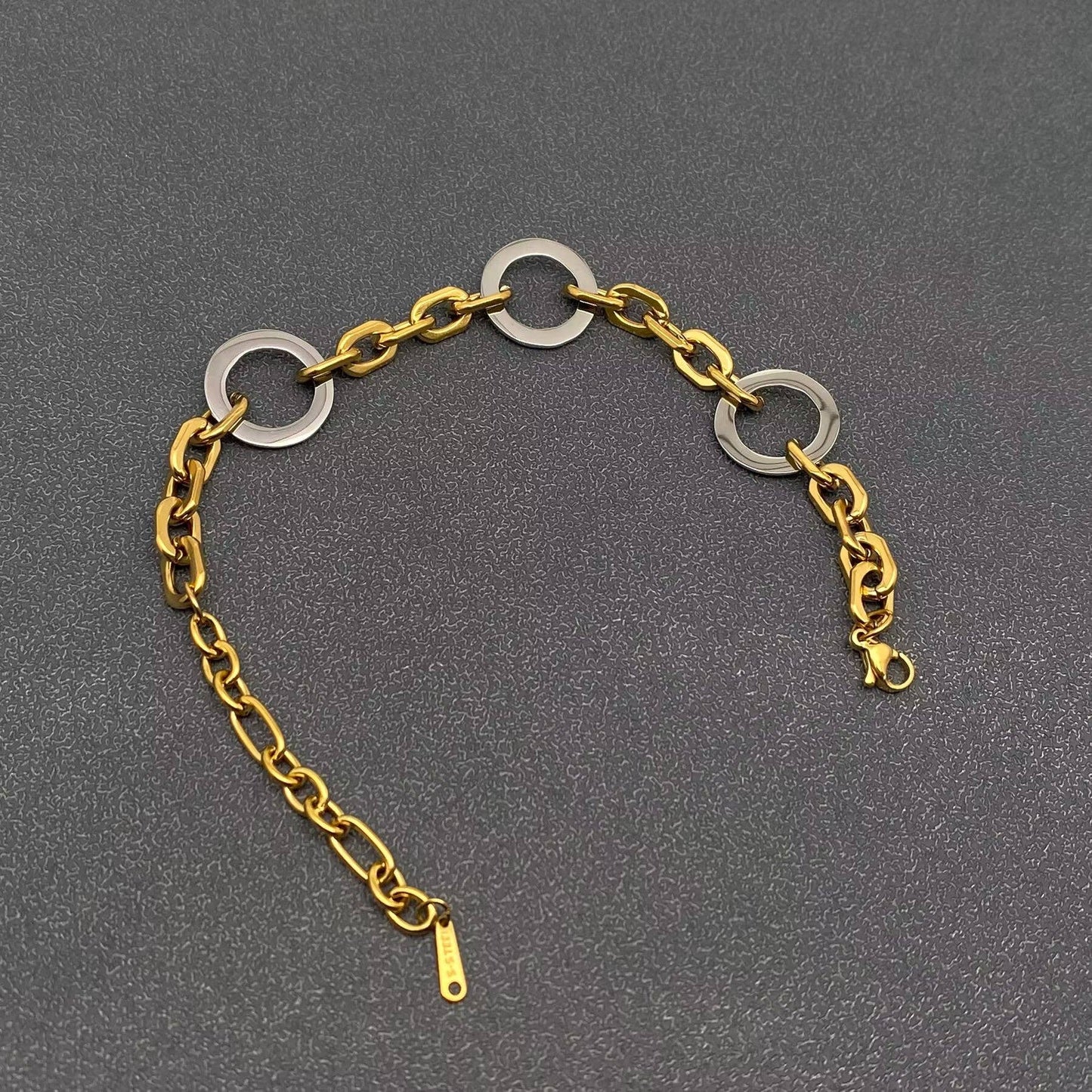 Two Tone Ring Linked 18K Gold Plated Bracelet