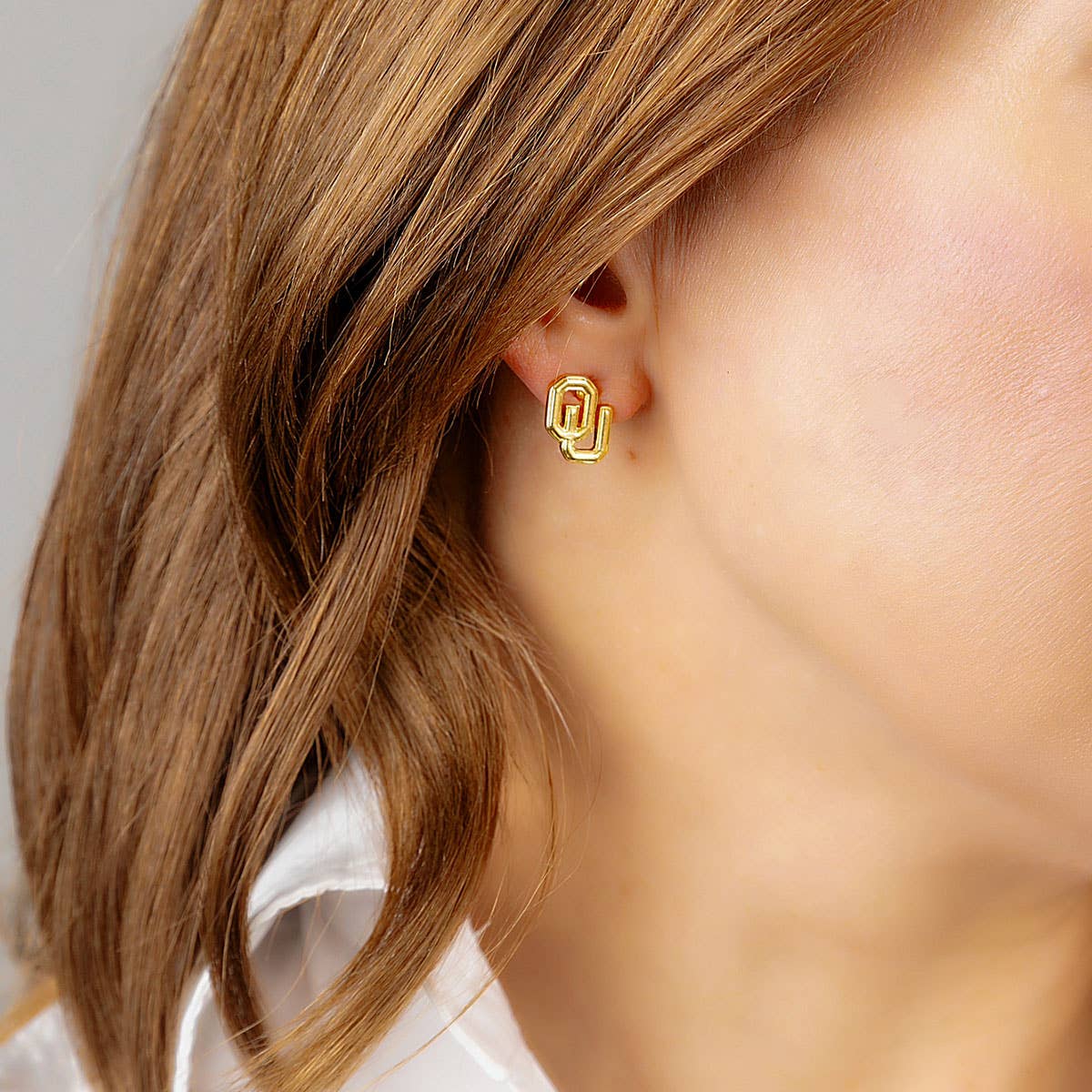 Oklahoma Sooners 24K Gold Stud Earrings