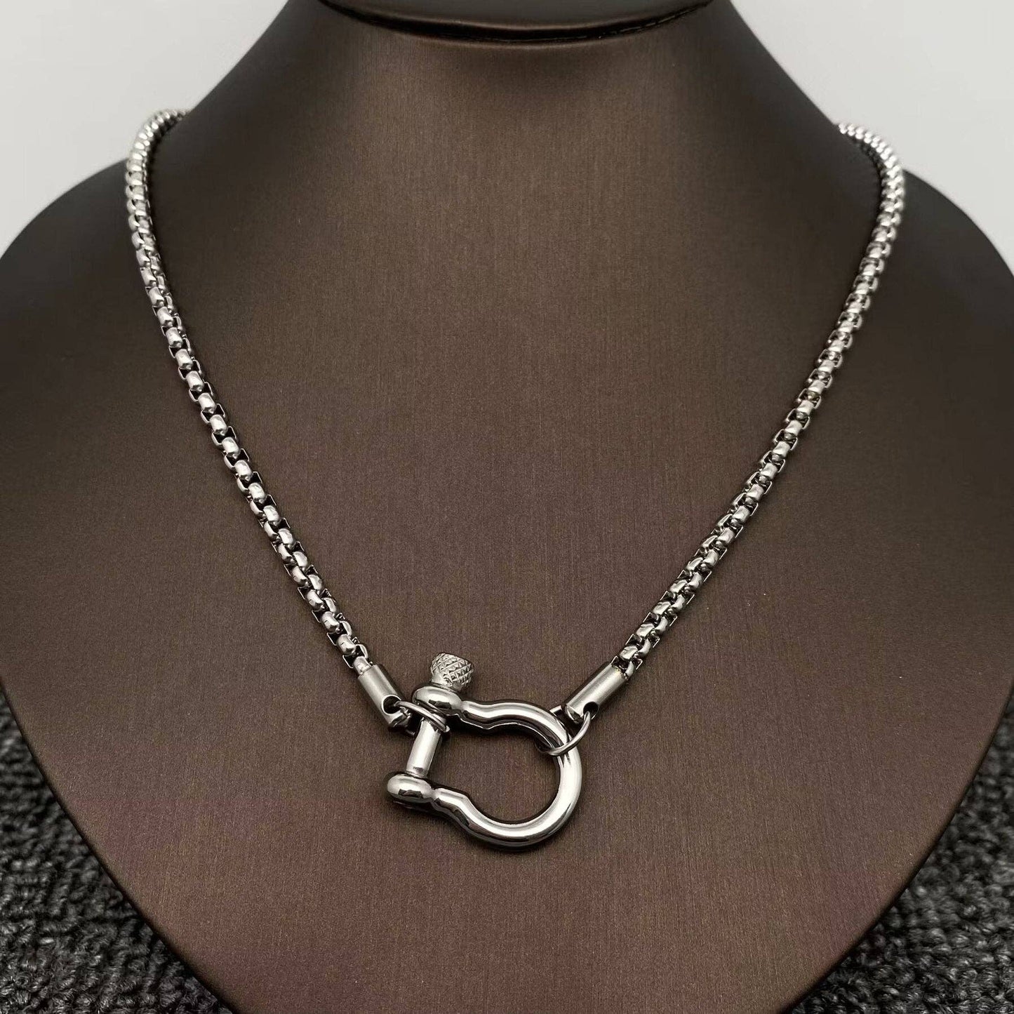 18K Golden Horseshoe Buckle Charm Necklace - Gold