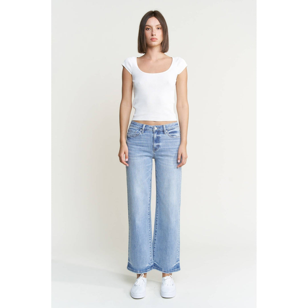Mid Rise Loose Fit Straight Ankle Mica