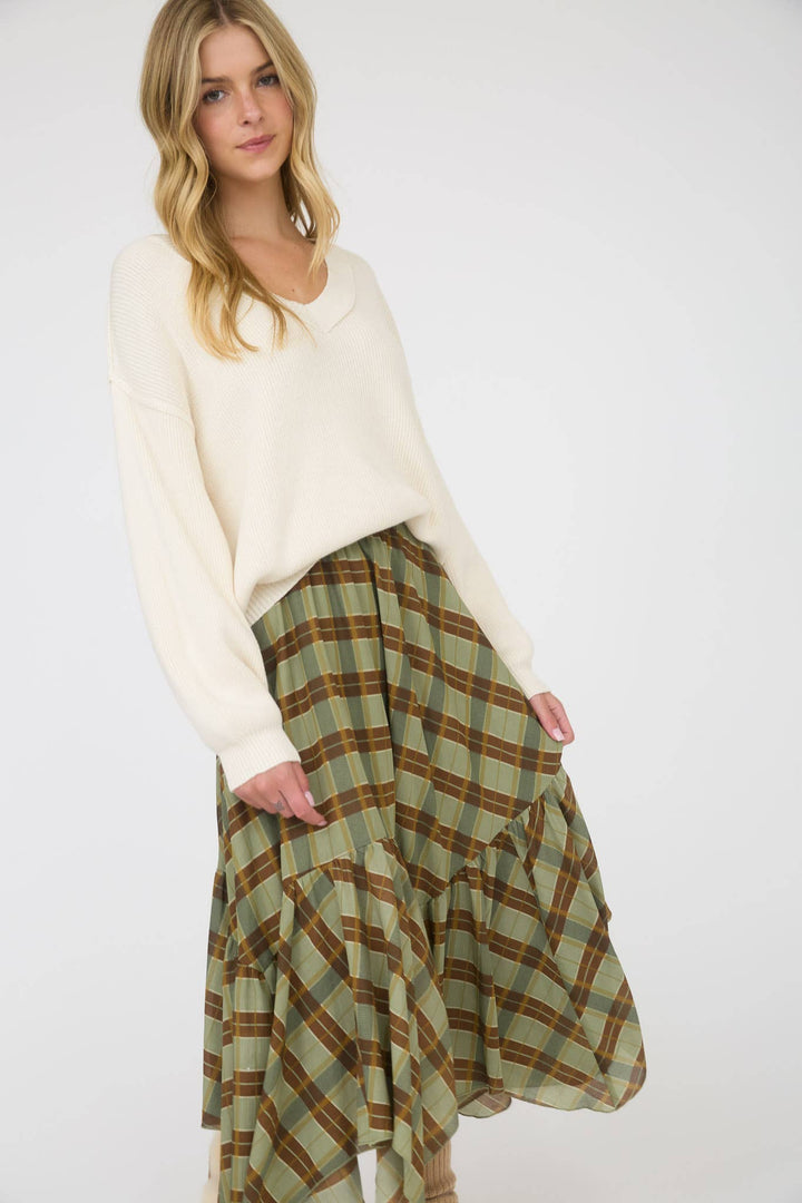 PLAID RUFFLE HANDKERCHIEF HEM MIDI SKIRT: GREEN MULTI