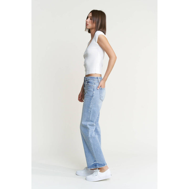 Mid Rise Loose Fit Straight Ankle Mica