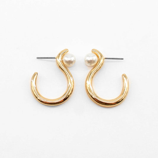 Gold Geometric Hoop with Pearl Earring