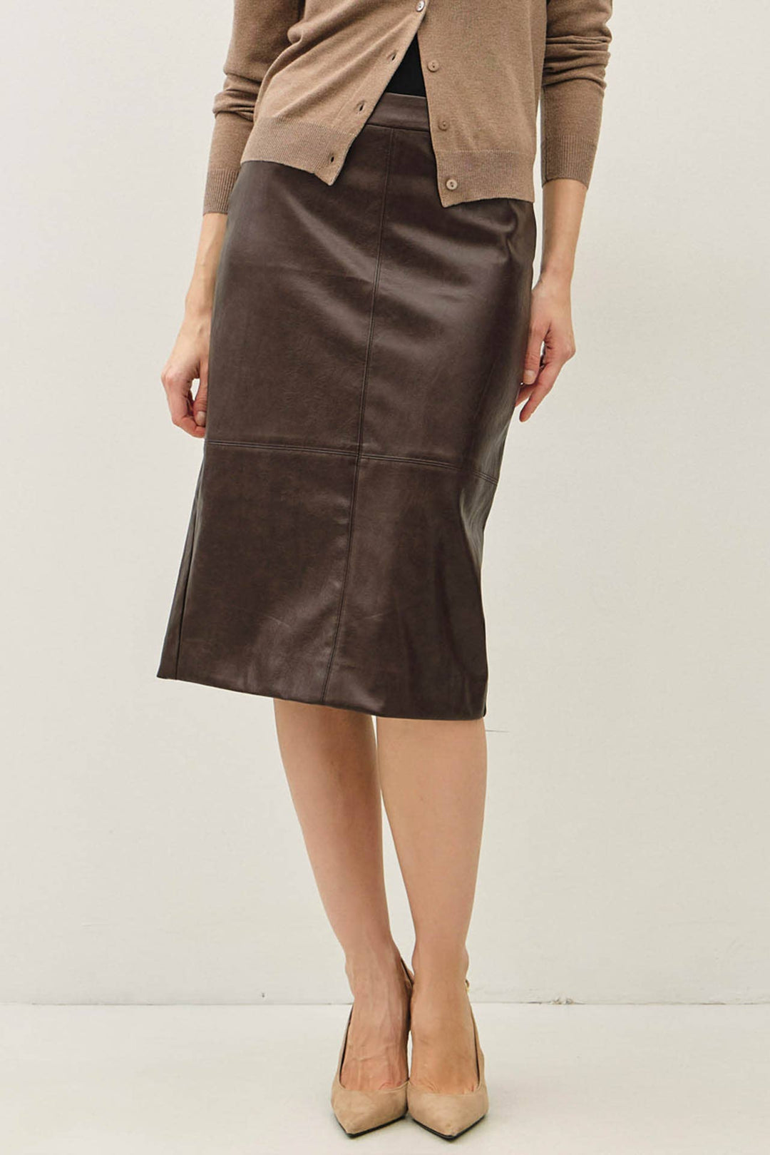 FAUX LEATHER KNEE LENGTH PENCIL SKIRT : Brown / L
