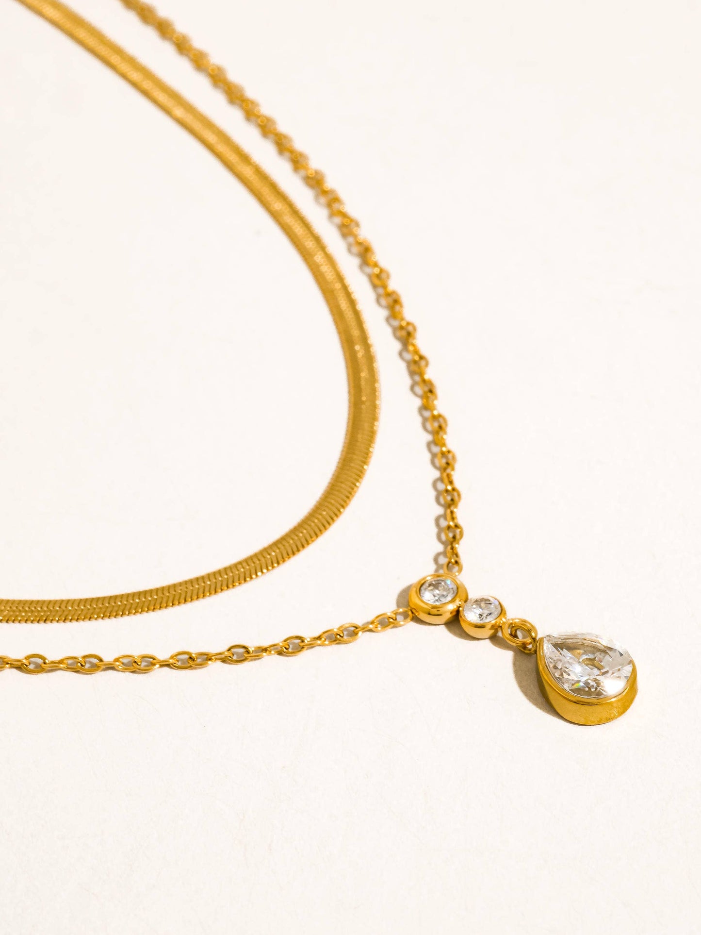Dorielle 18K Gold Non-Tarnish Layered Teardrop Necklace: Yellow Gold