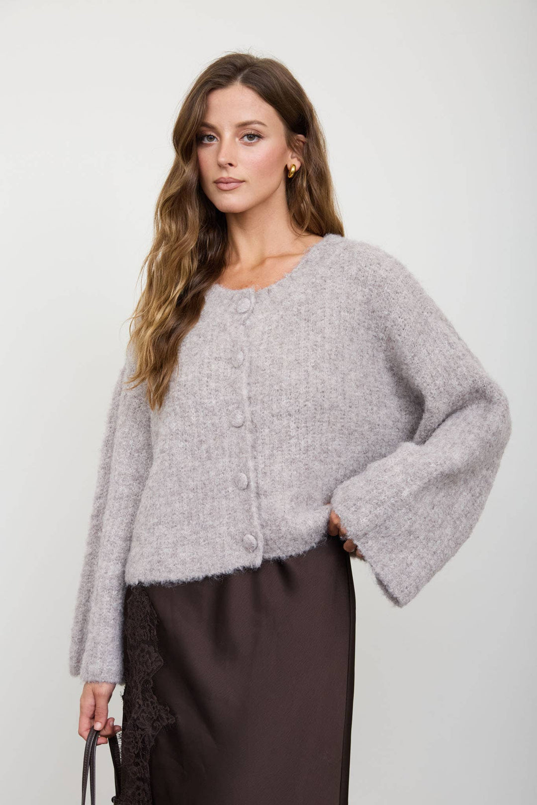 FUZZY KNIT BUTTON DOWN BOXY CARDIGAN SWEATER: CHOCOLATE BROWN
