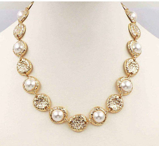 Gold Chain with Freshwater Pearl Necklace