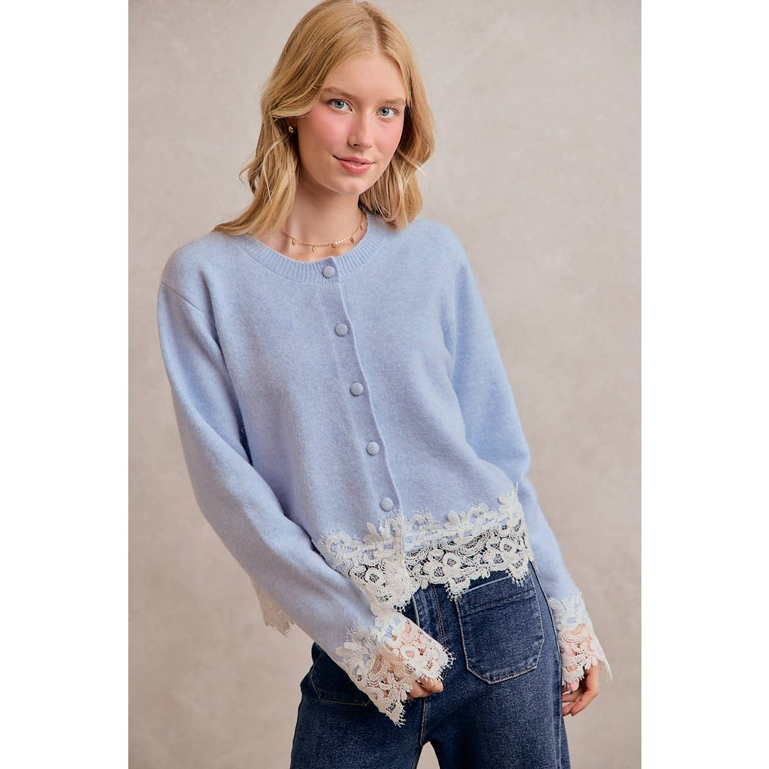 BUTTON DOWN LONG SLEEVE KNIT CARDIGAN WITH LACE TRIM: BLUE / M