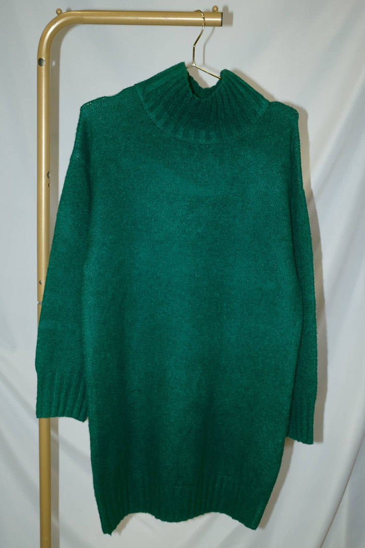 Oversized Turtleneck Long Sleeve Knit Sweater Dress: HUNTER GREEN / L