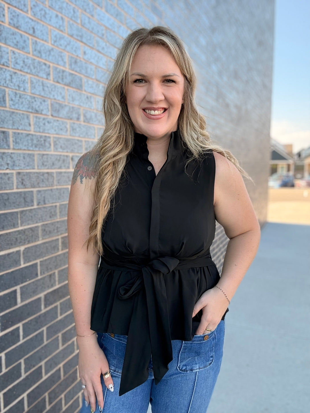 Front &amp; Center Top | Black