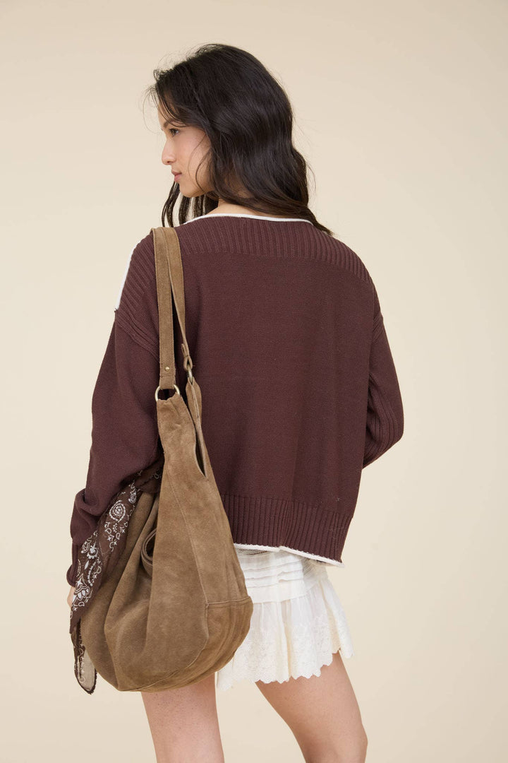 CONTRAST TRIM BOAT NECK RIBBED DETAIL KNIT SWEATER : MOCHA