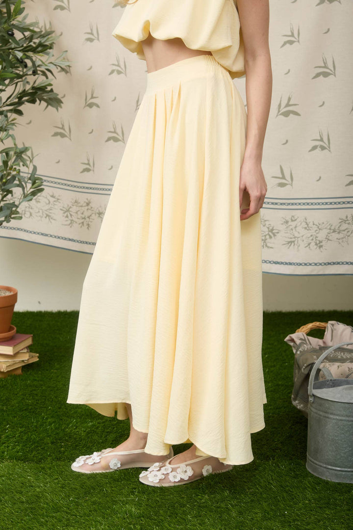 BOX PLEATED MIDI SKIRT: NATURAL