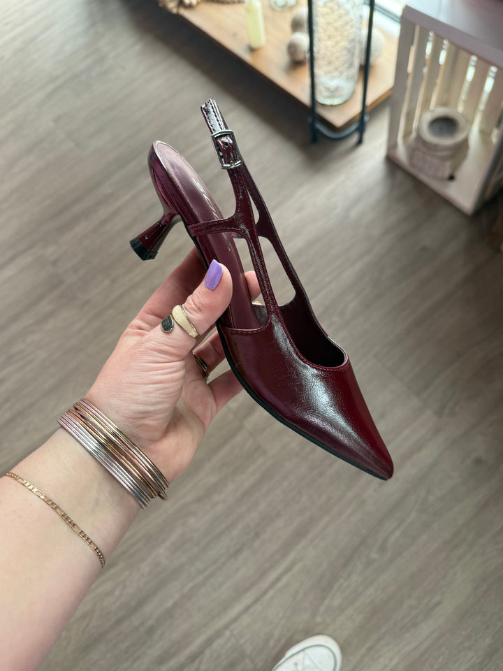 Bell Wine Kitty Heel