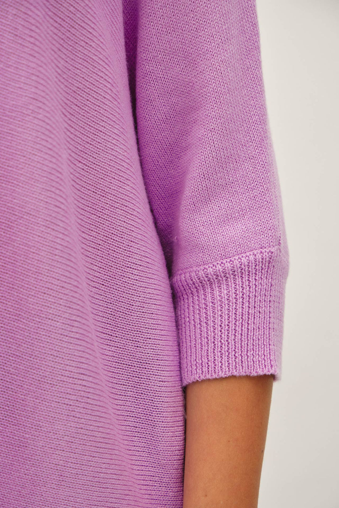 WOOL BLENDED BOXY V-NECK SWEATER TOP: LAVENDER / S