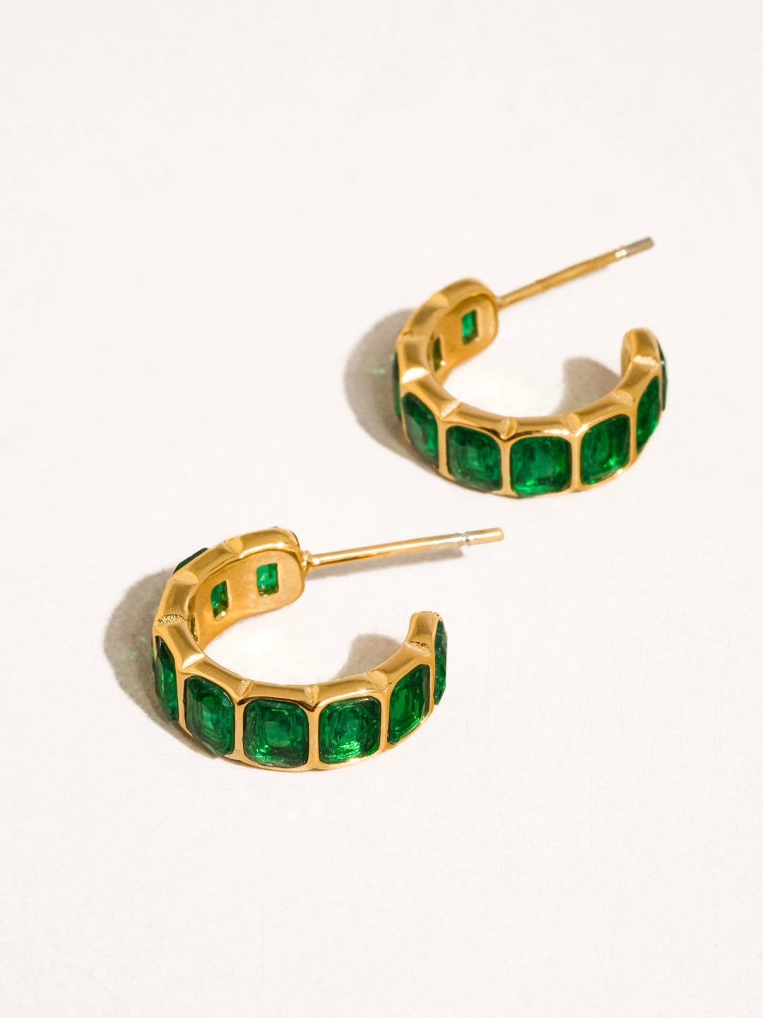 Clariel 18K Gold Non-Tarnish Minimalist Hoop Earrings