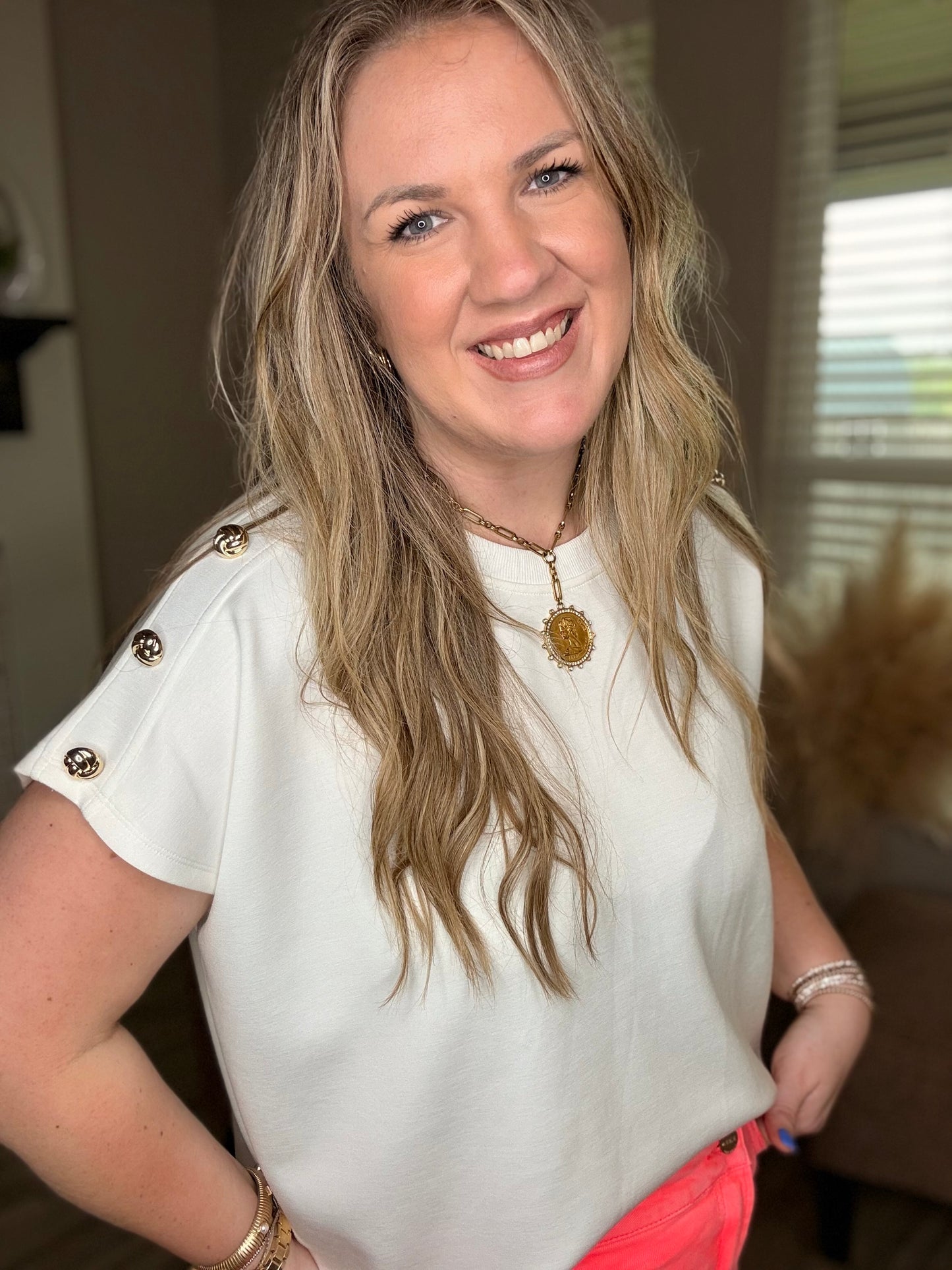 White w/Gold Knot Top