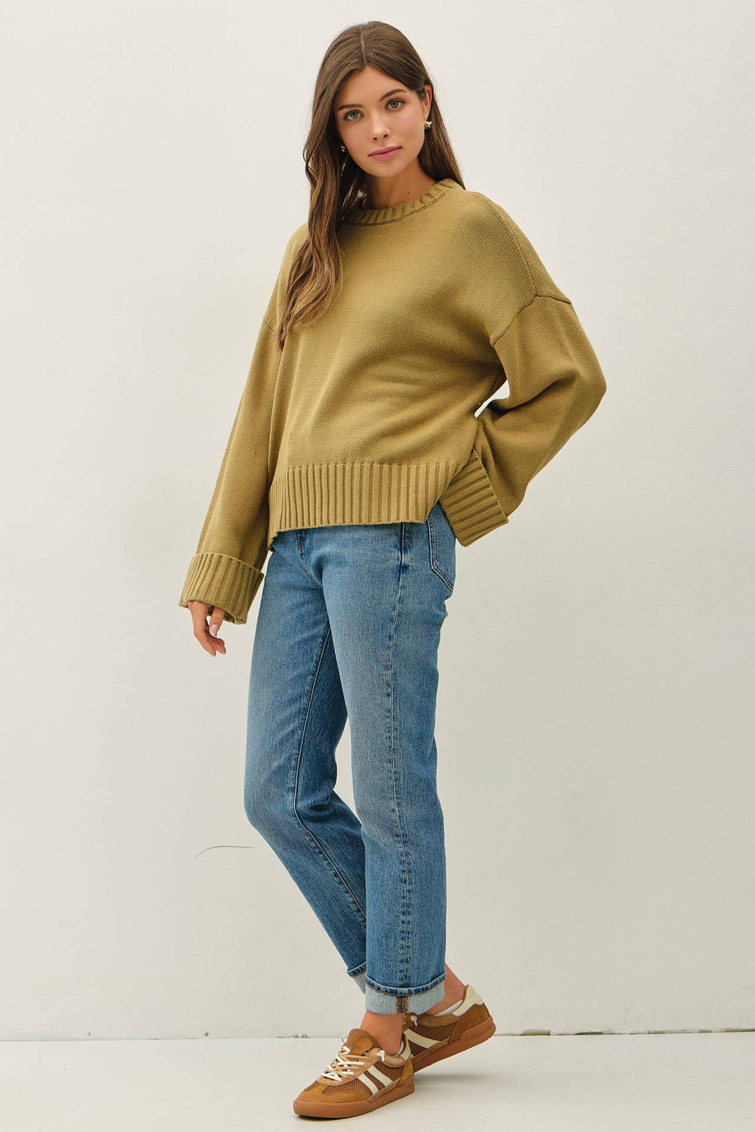 WIDE CUFF OVERSIZED SWEATER: LIME GREEN / M