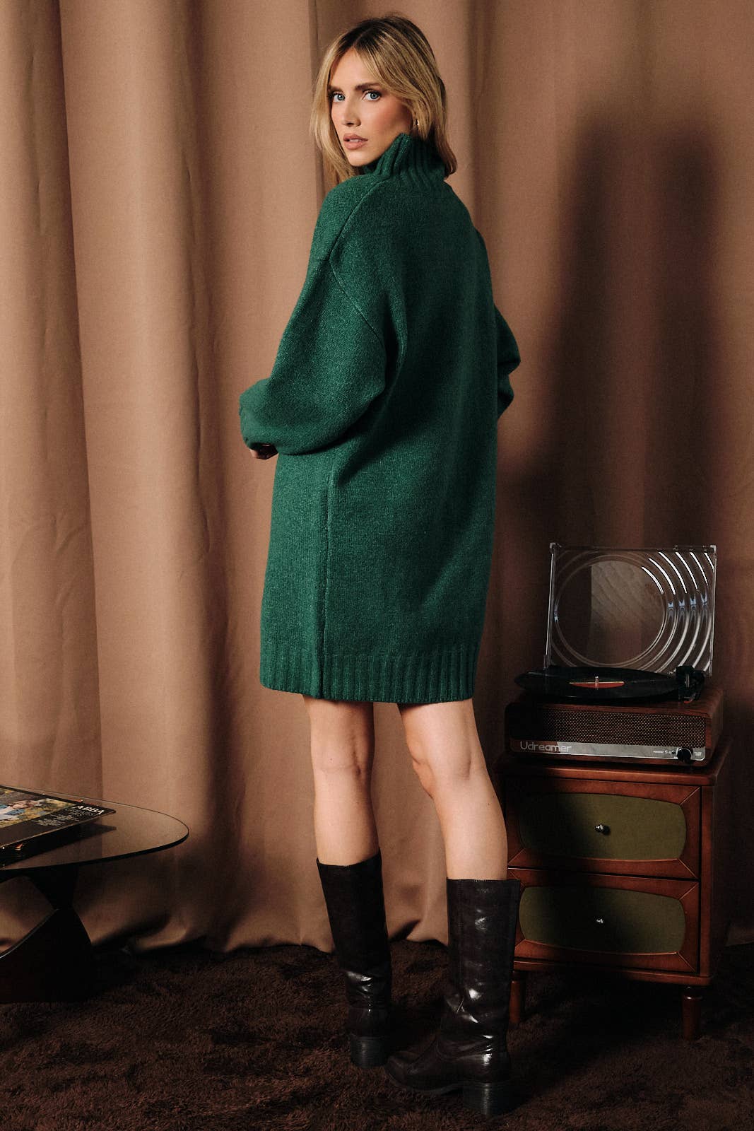 Oversized Turtleneck Long Sleeve Knit Sweater Dress: HUNTER GREEN / M