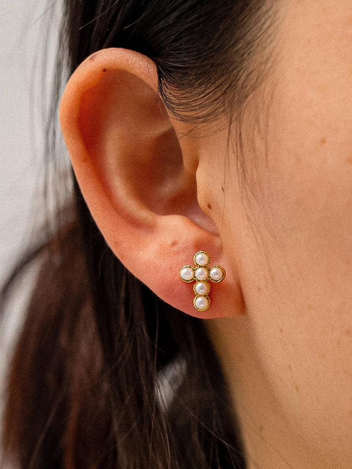 Telo 18K Non-Tarnish Pearl Cross Stud