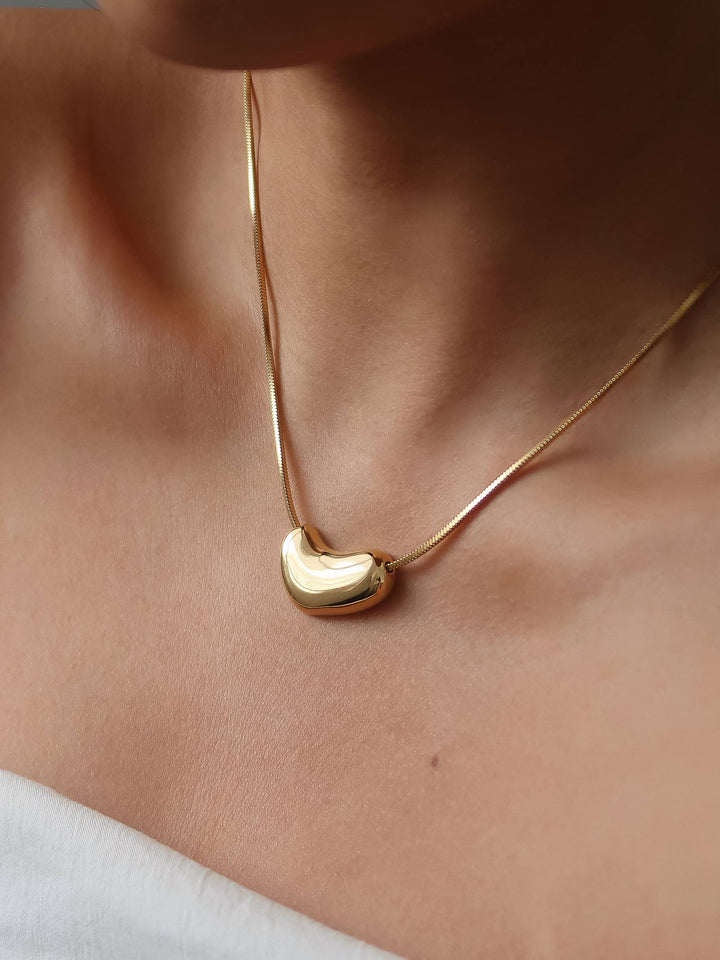 Louis 18K Gold Non-Tarnish Puffy Heart Necklace
