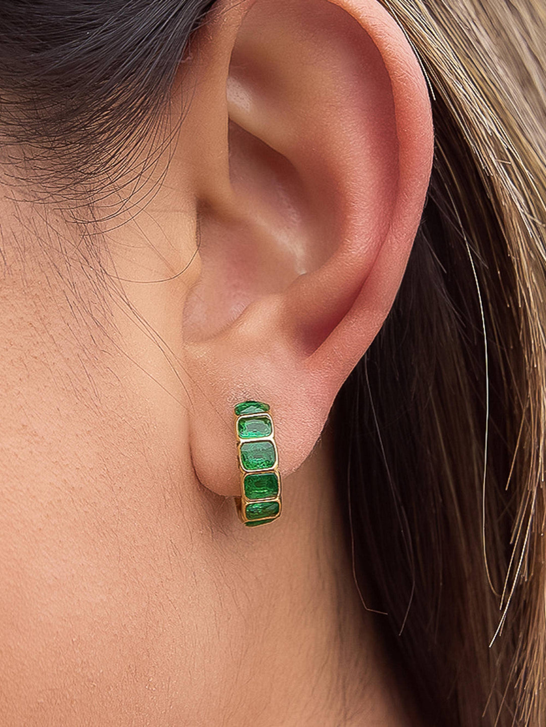 Clariel 18K Gold Non-Tarnish Minimalist Hoop Earrings