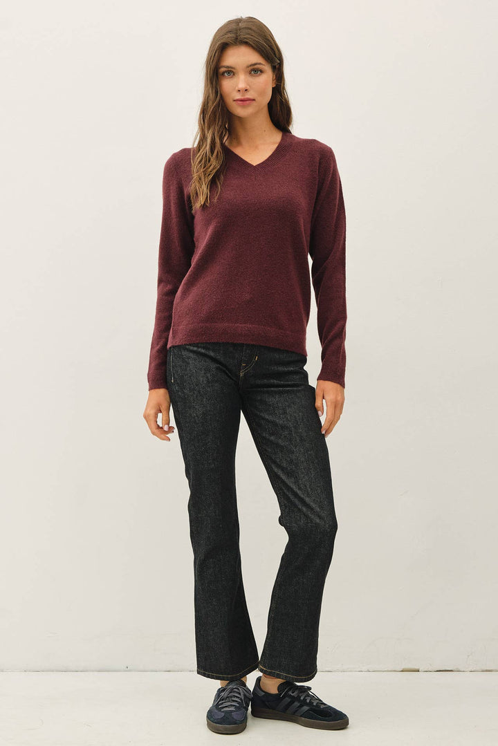 WOOL TOUCH CUFF POINTED V-NECK SWEATER: DUSTY BLUE / S