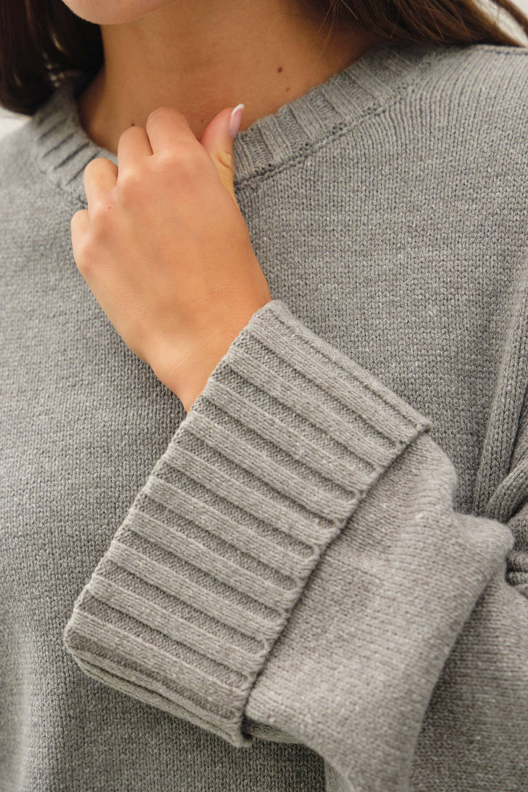 WIDE CUFF OVERSIZED SWEATER: LIME GREEN / M