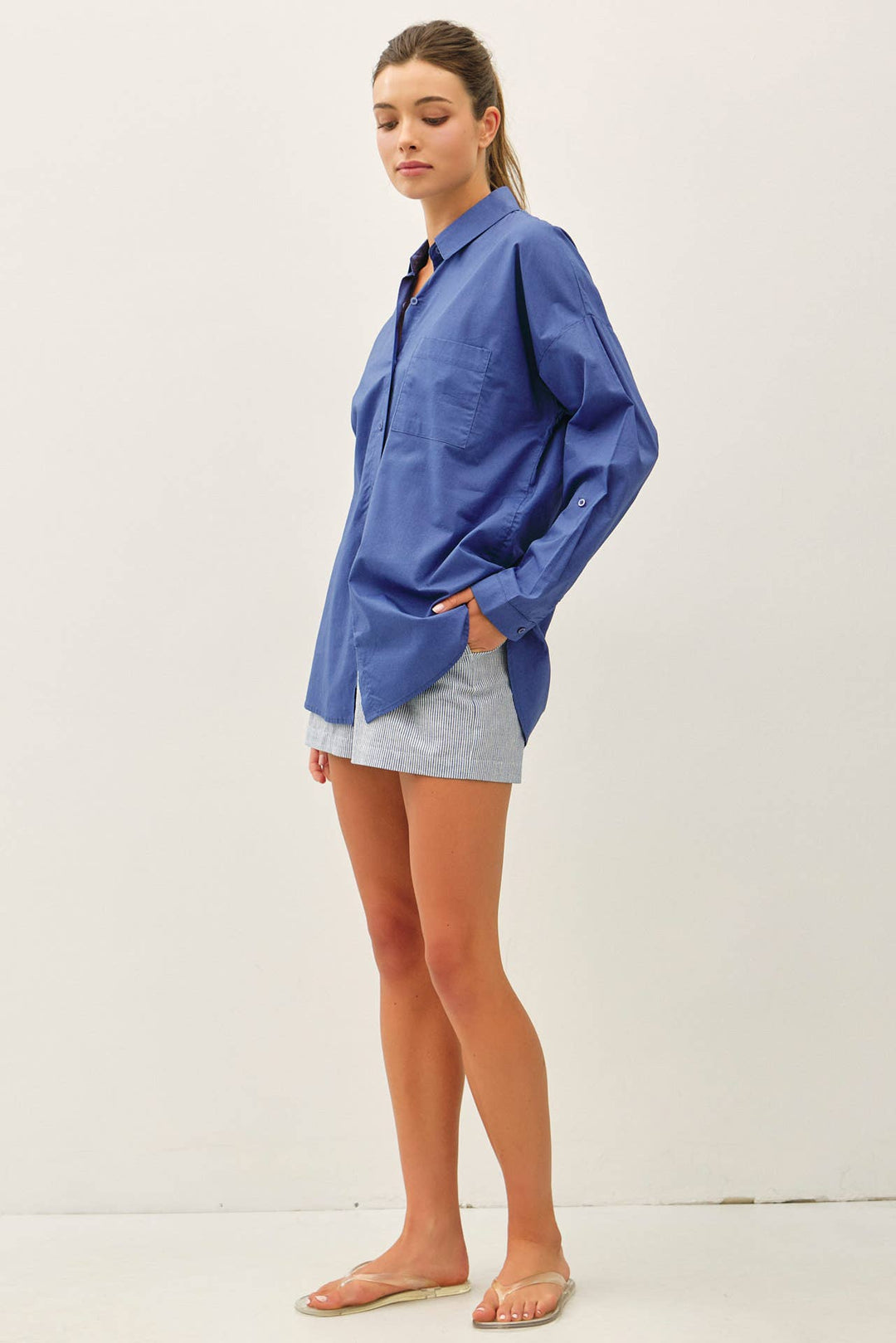 CRISP OVERSIZED BASIC COTTON SHIRT-DENIM: DENIM / SM