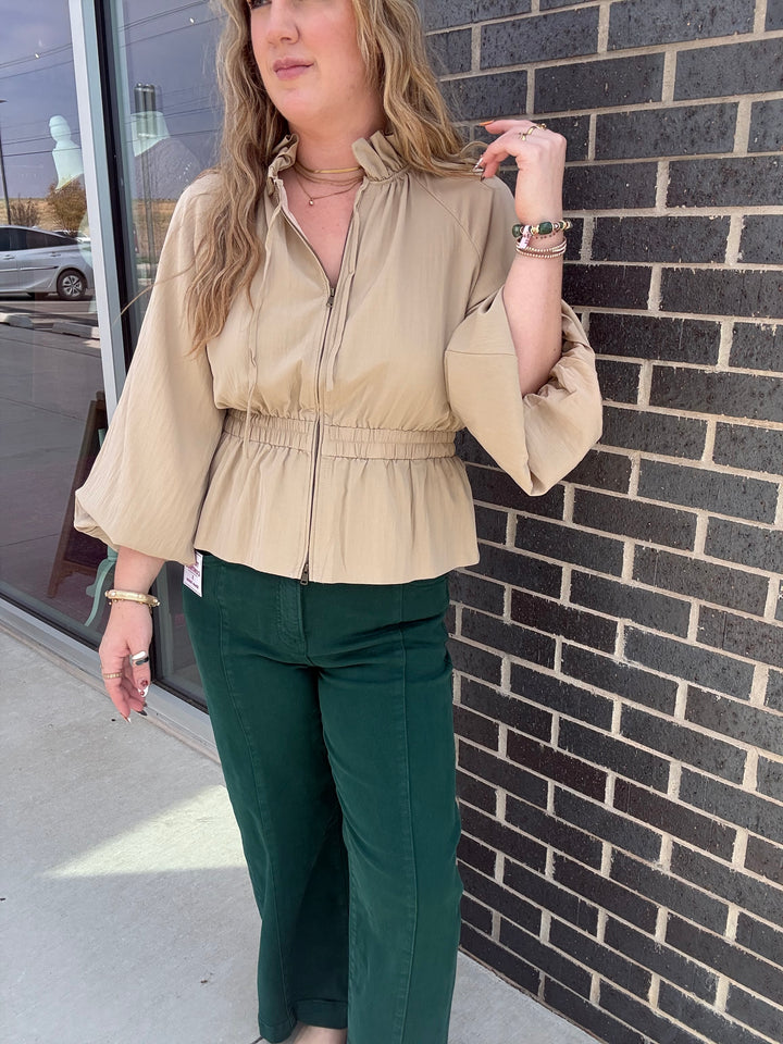 Café Ruffle Zip Up | Beige