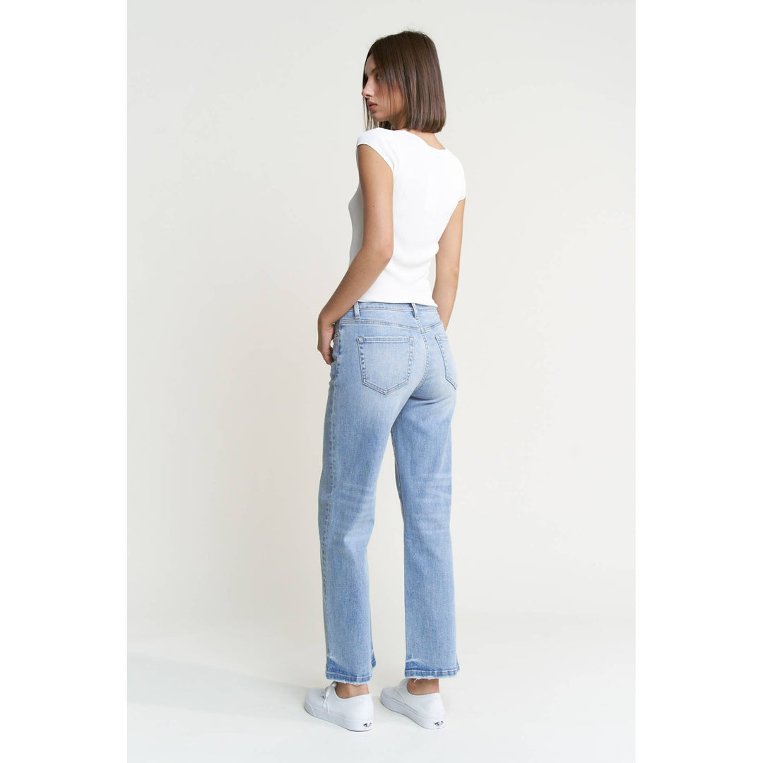Mid Rise Loose Fit Straight Ankle Mica