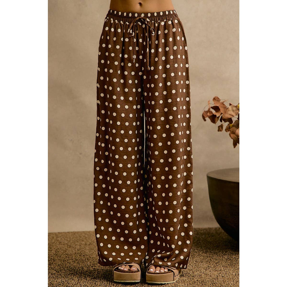POLKA DOT WAIST ELASTIC WIDE PANTS: BROWN/WHITE / S
