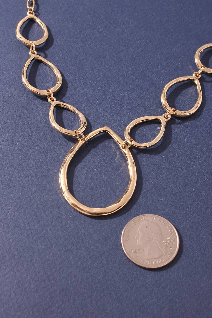 Gold Teardrop Link Necklace