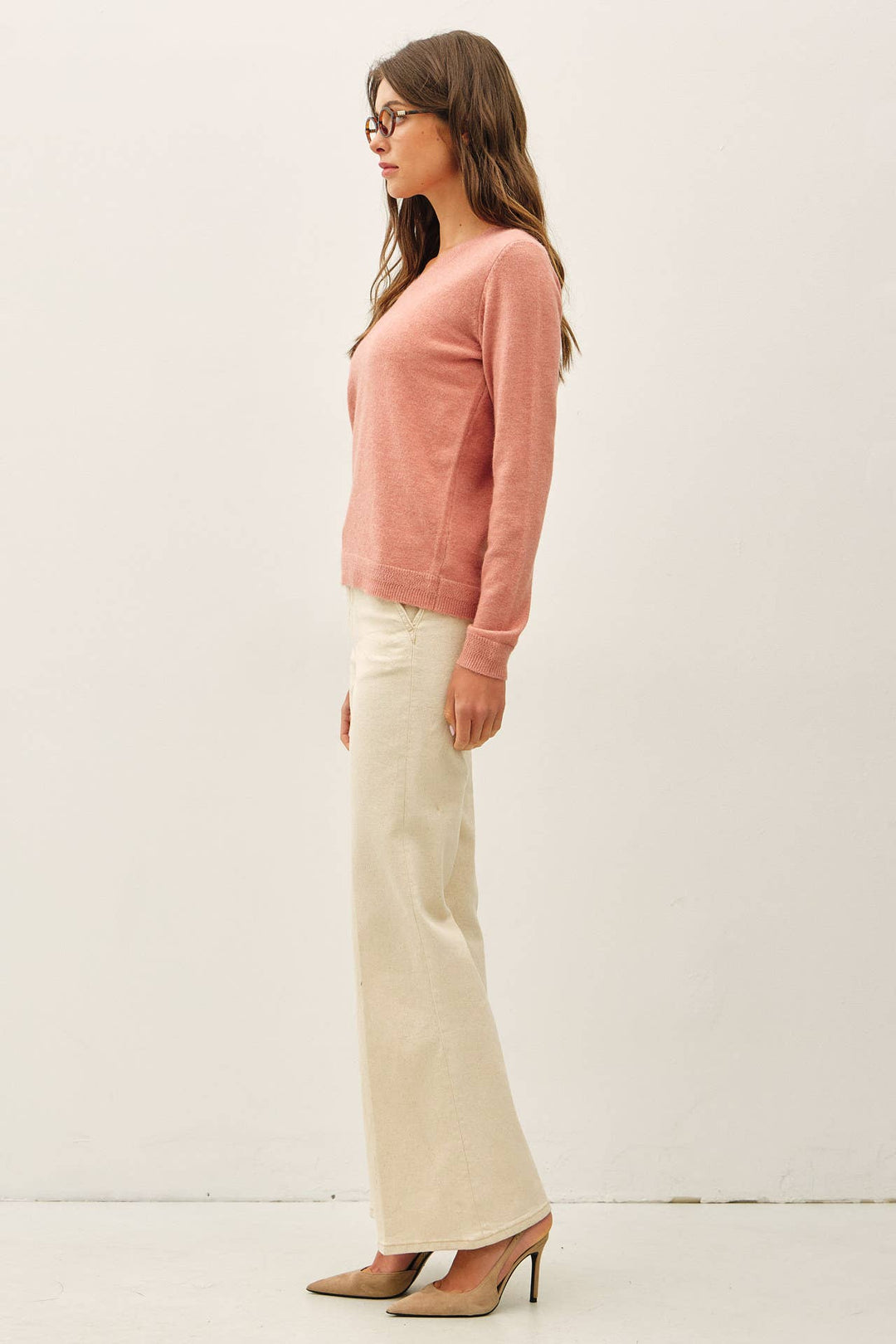 WOOL TOUCH CUFF POINTED V-NECK SWEATER: DUSTY BLUE / L