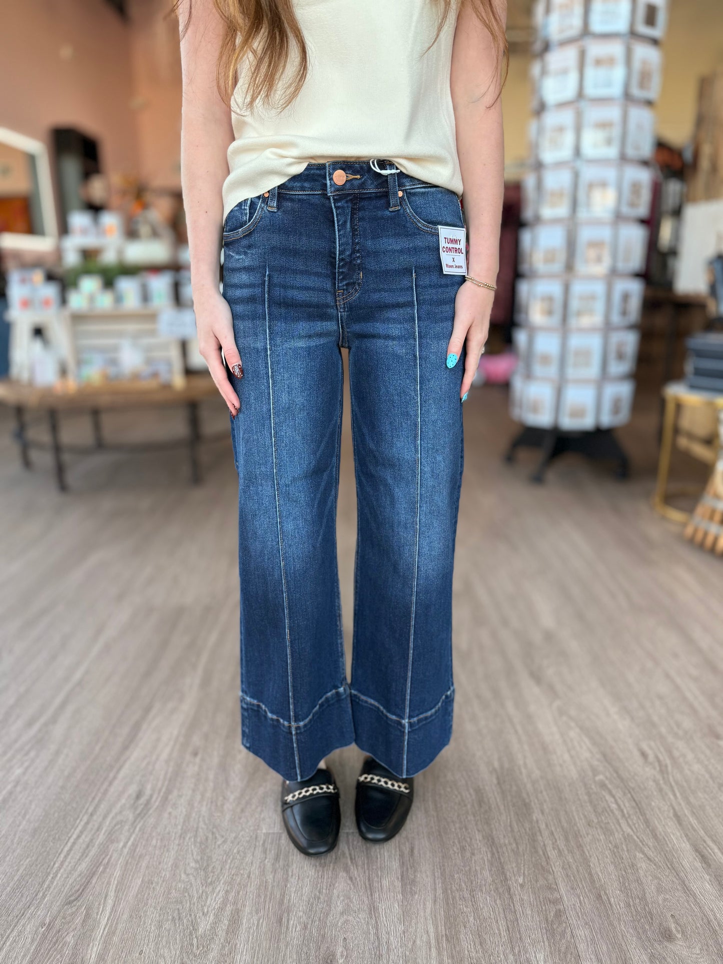 Tummy Control Mid Rise Crop Wide Risen Jean