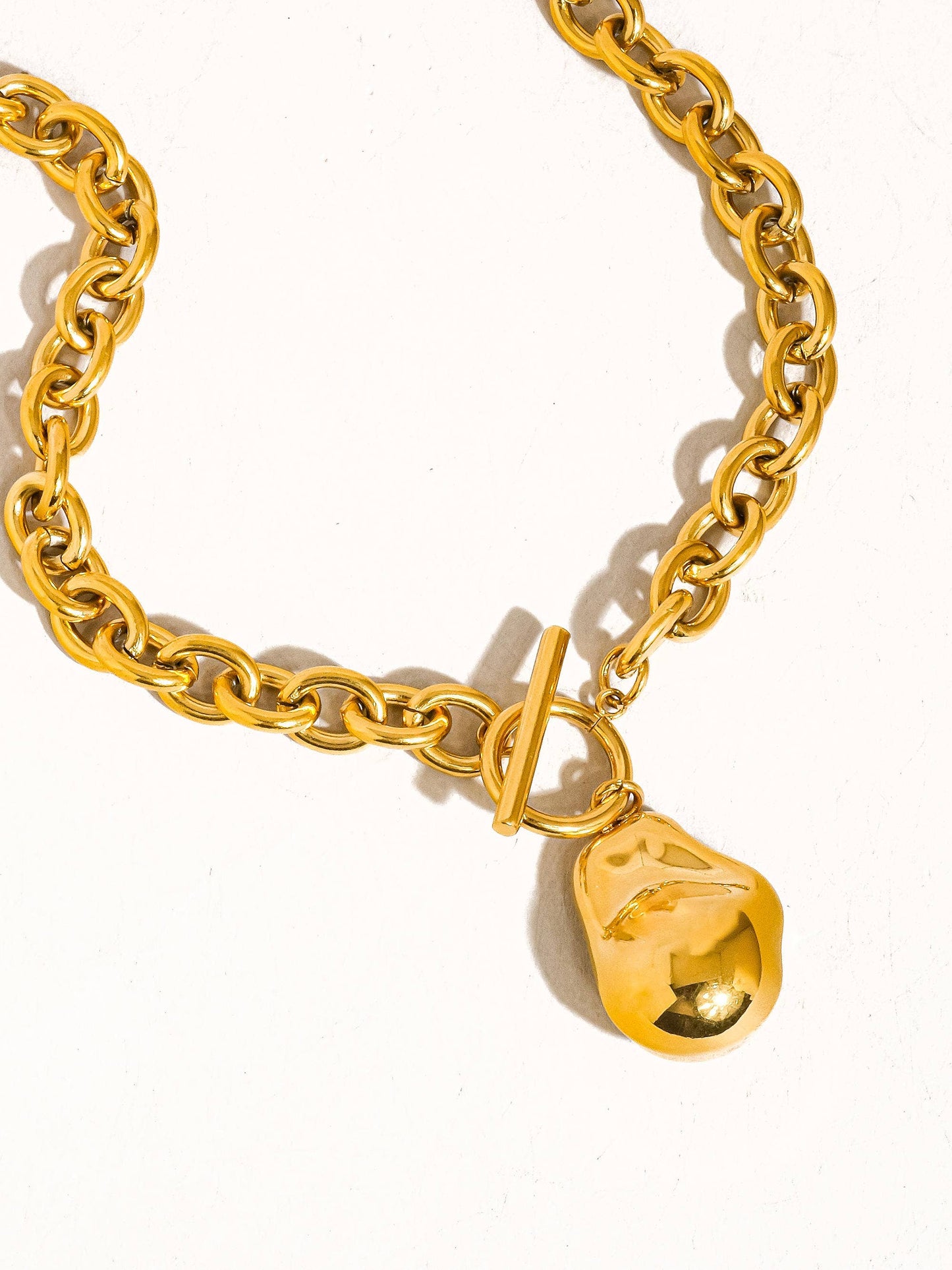 Ciel 18K Non-Tarnish Large Pearl Chain Necklace