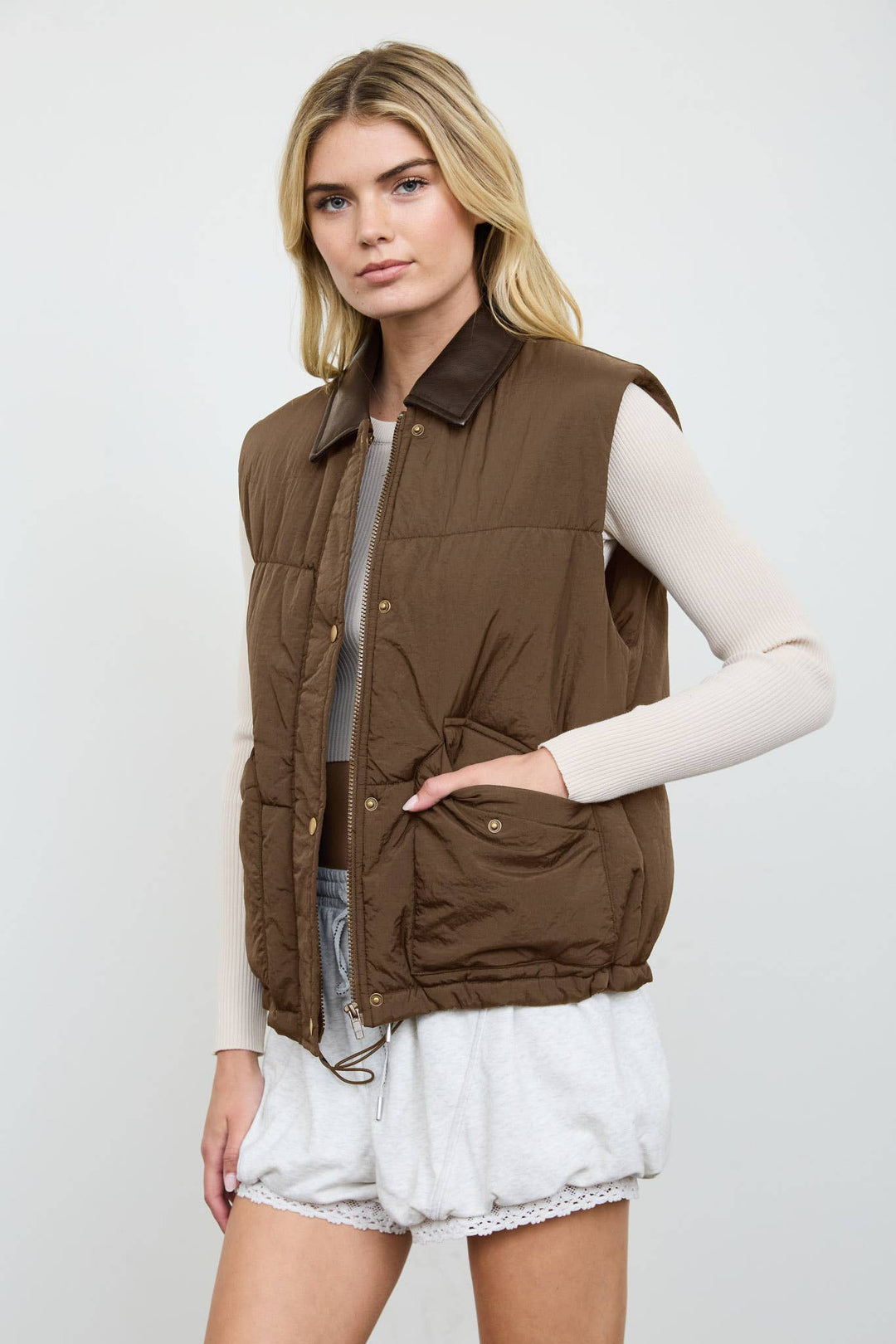 COLLARED SNAP-FRONT PUFFER VEST (PRE-ORDER): BLACK