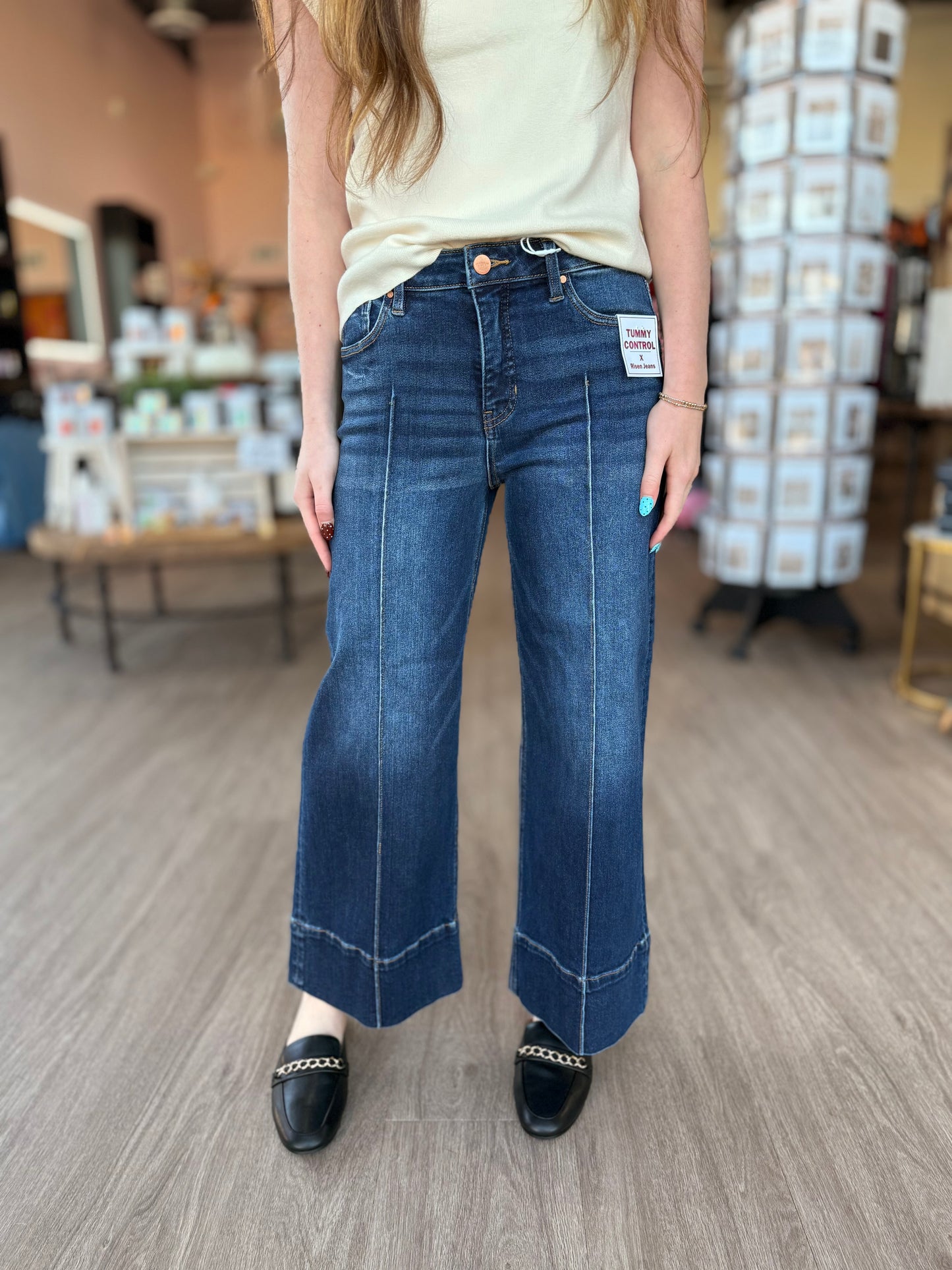 Tummy Control Mid Rise Crop Wide Risen Jean