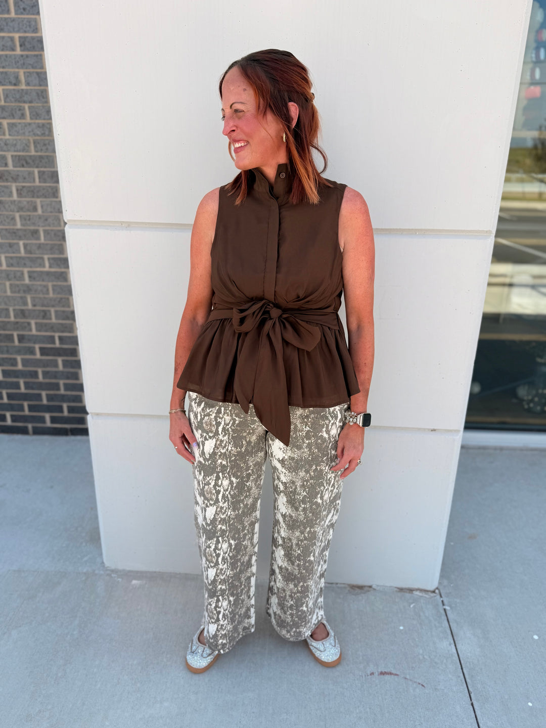 Front &amp; Center Top | Brown