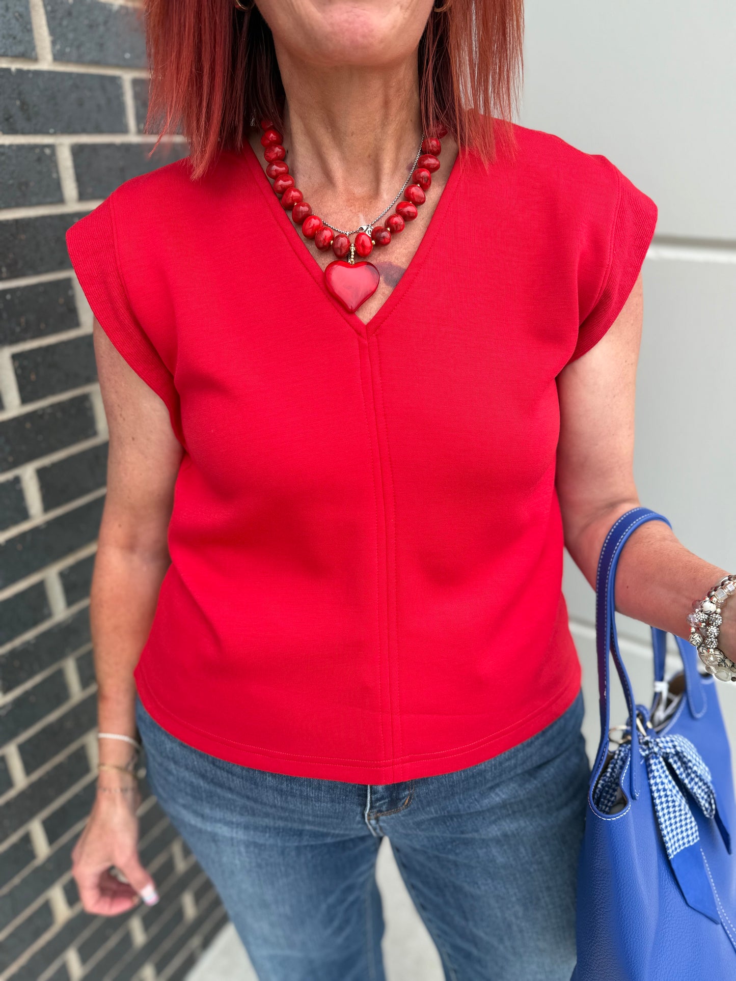 Red Go-To Top