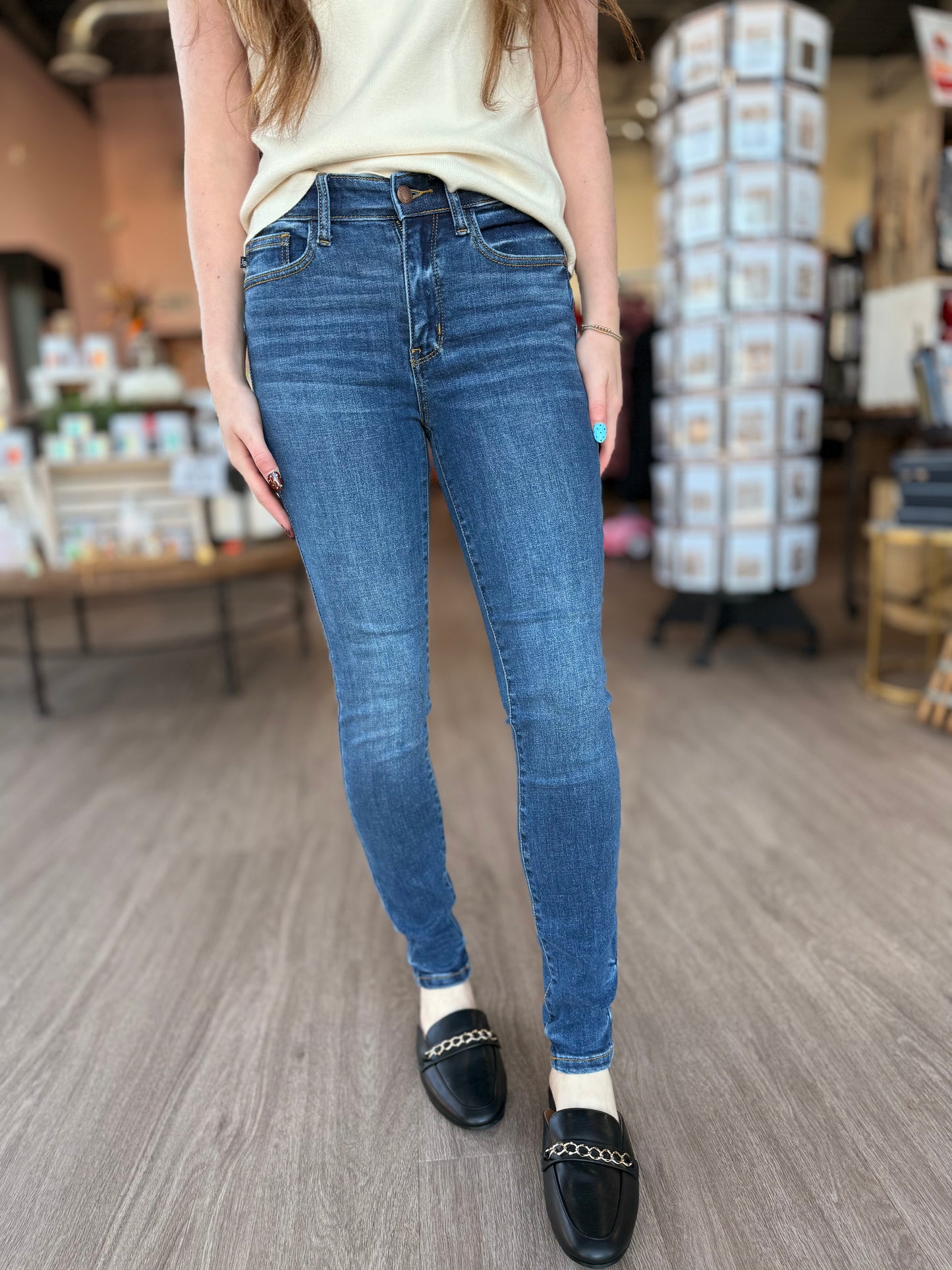 Judy Blue Mid Rise Skinny Denim Jeans
