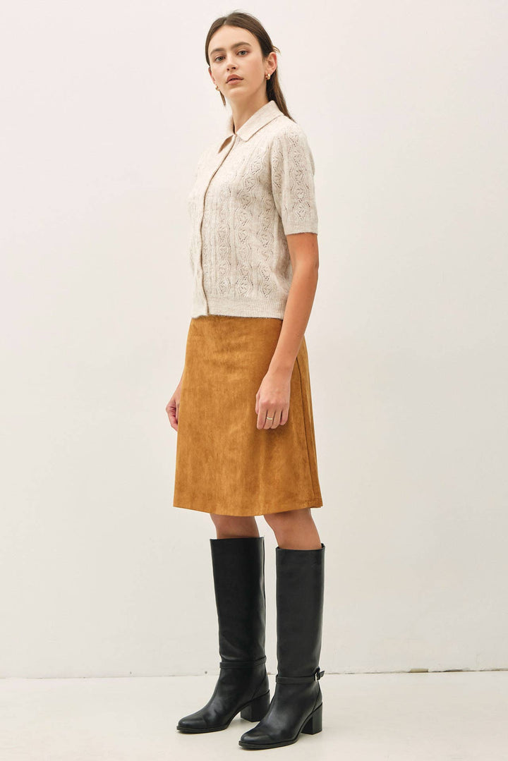 FAUX SUEDE  KNEE LENGTH A-LINE SKIRT: WINE / S