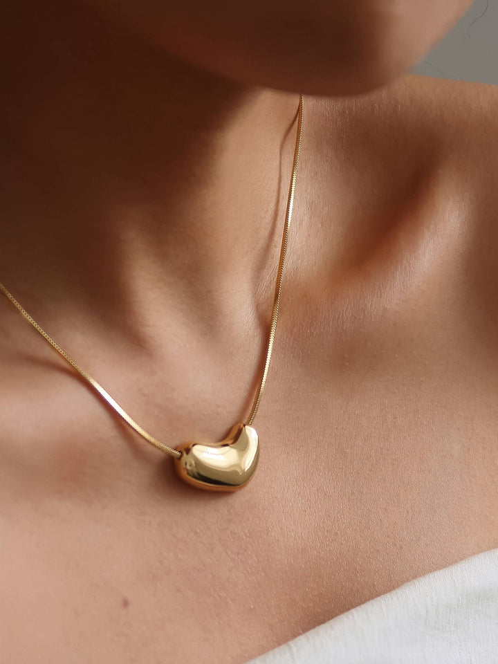 Louis 18K Gold Non-Tarnish Puffy Heart Necklace