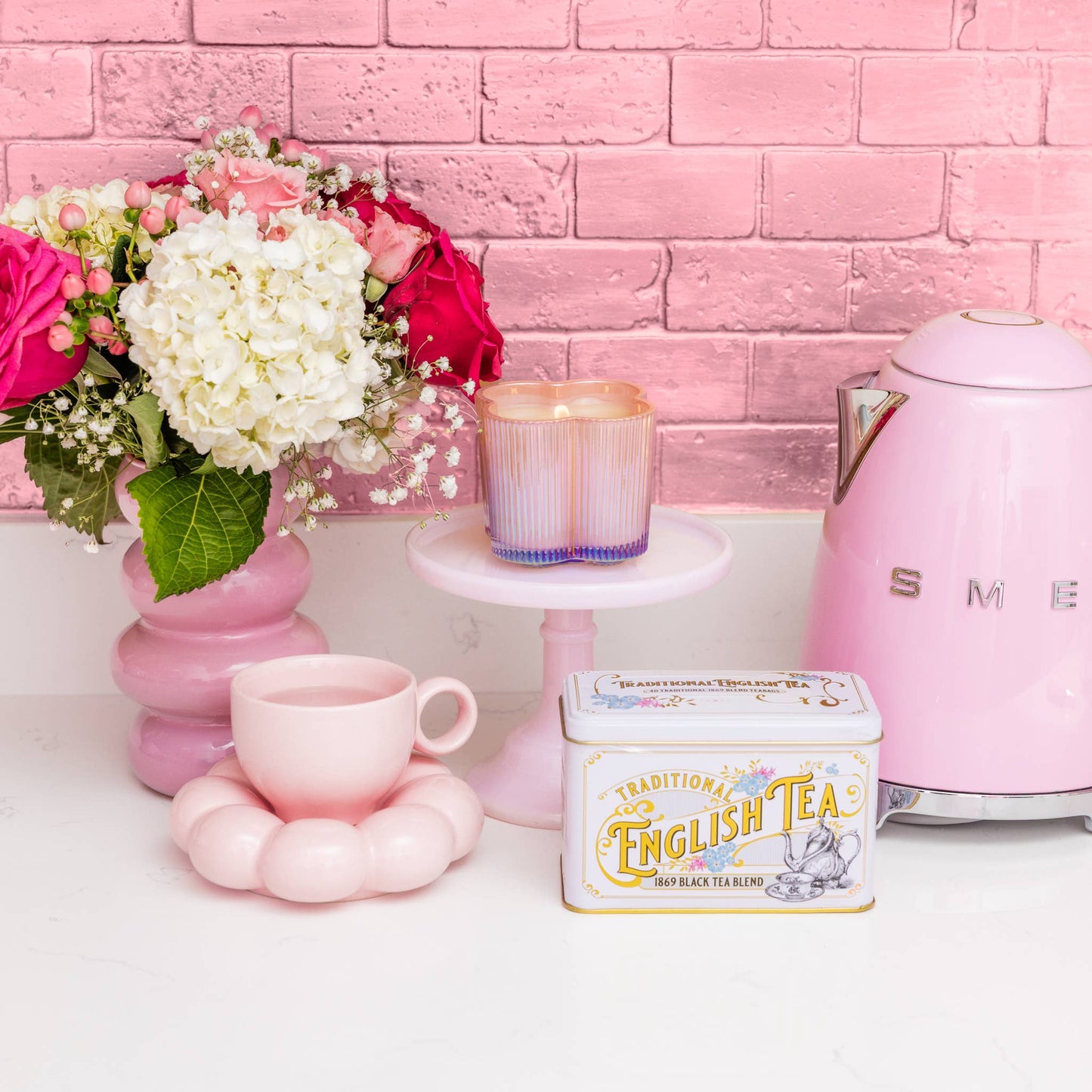 Sweet Grace Candle| Pink Decorative Candle