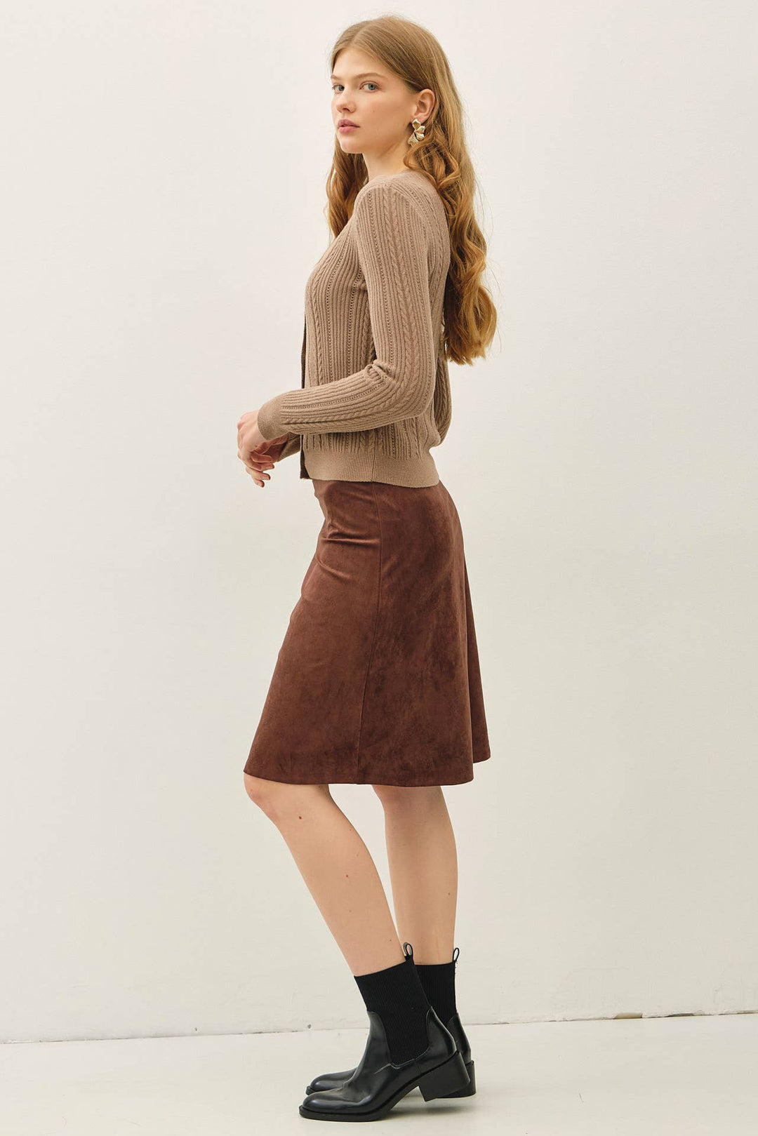 FAUX SUEDE  KNEE LENGTH A-LINE SKIRT: WINE / L
