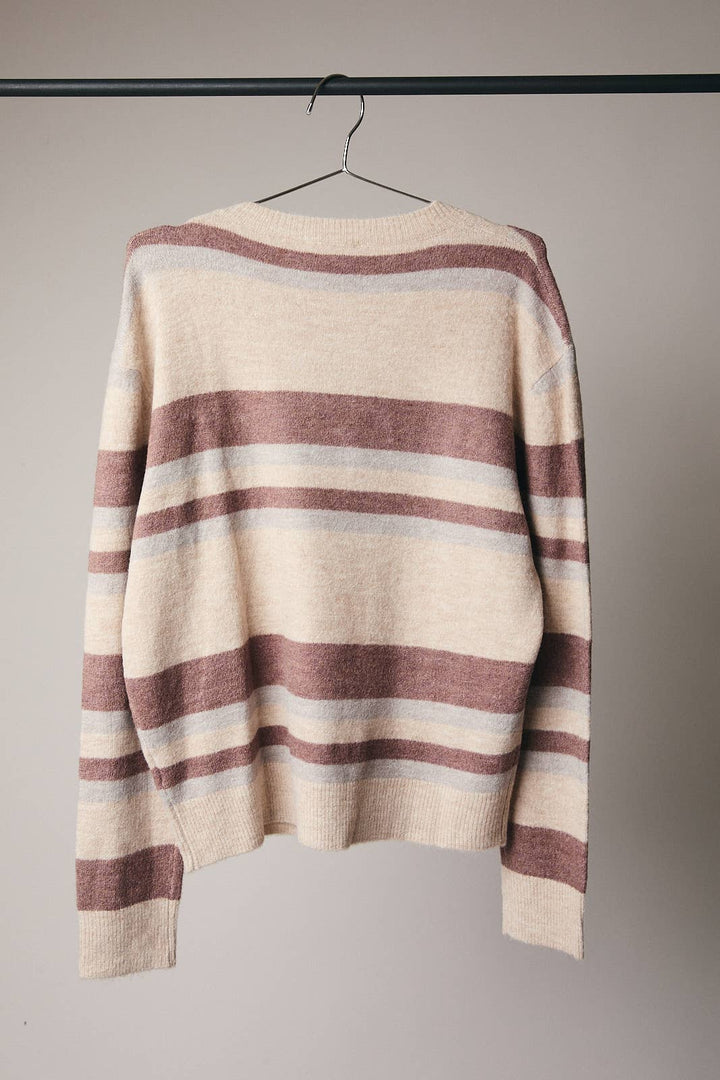 CREW NECK LONG SLEEVE "HOHOHO" STRIPE SWEATER: MAUVE-MULTI STRIPE / M