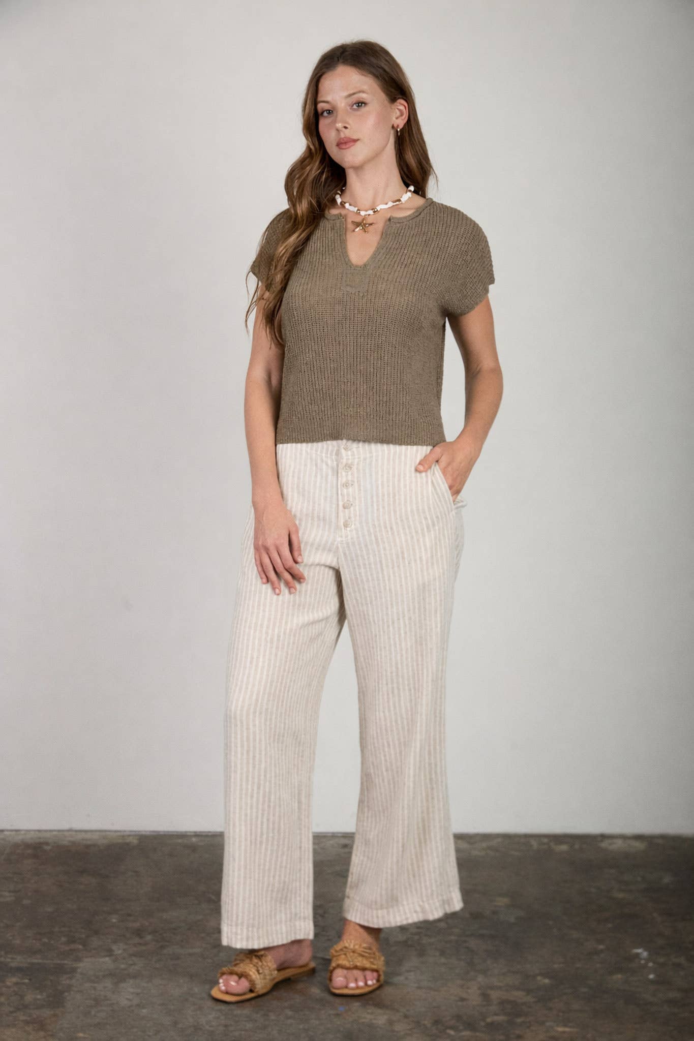 SPLIT NECK BATWING SLEEVELESS KNIT SWEATER: KIWI