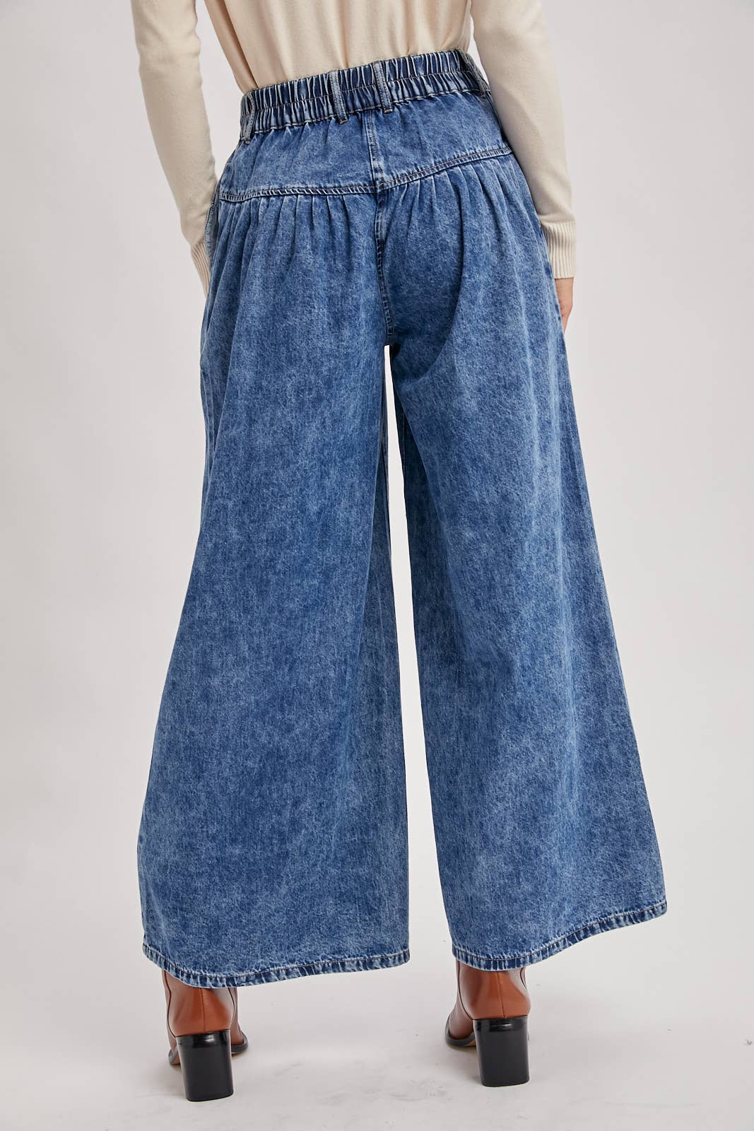 Retro Pleated Denim Wide Leg Jeans