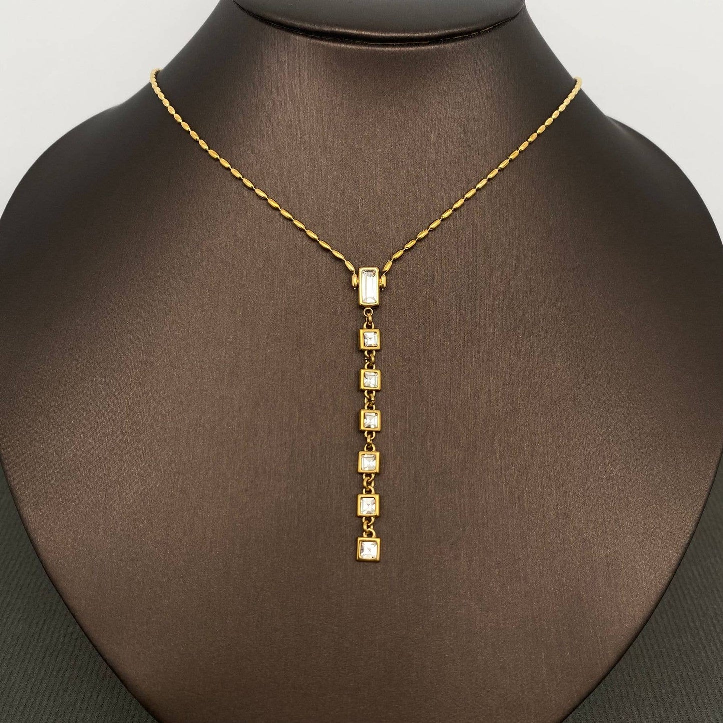 Diamond Y-Necklace 18K